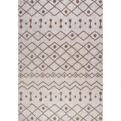 Nokat Modern Bohemian Inspired Indoor/Outdoor Area Rug - JONATHAN Y