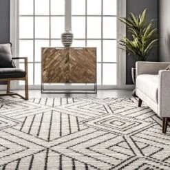 NuLOOM Tatiana Soft Shaggy Textured Modern Diamond Fringe Area Rug 24 NuLOOM Tatiana Soft Shaggy Textured Modern Diamond Fringe Area Rug -Home Decor Shop GUEST 0e4c3a2a 4517 4efd a53c 3be4a7fd54dd