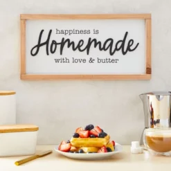 Farmlyn Creek Happiness Is Homemade Sign, Farmhouse Kitchen Sign For Rustic Wall Decor, 16 X 8 In
