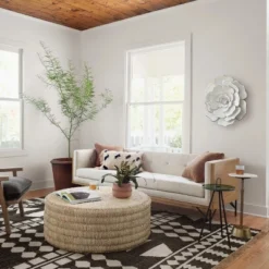 LuxenHome White And Gold Flower Metal Wall Decor -Home Decor Shop GUEST 248b2f7b fd32 4af8 bee6 cffef259d6e5