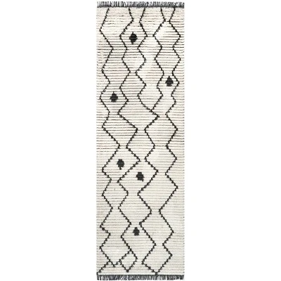 NuLOOM Mari Moroccan Soft Shag Fringe Area Rug 11 NuLOOM Mari Moroccan Soft Shag Fringe Area Rug - Image 9