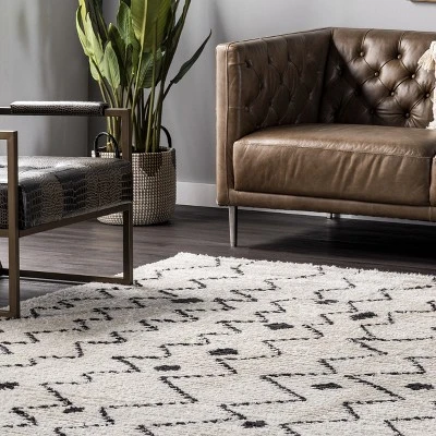 NuLOOM Mari Moroccan Soft Shag Fringe Area Rug 10 NuLOOM Mari Moroccan Soft Shag Fringe Area Rug - Image 8