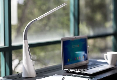 Mount-It! Turcom AirLight Ultrabright LED Desk Lamp With Bladeless Three Speeds Fan Panel | White 3 Mount-It! Turcom AirLight Ultrabright LED Desk Lamp With Bladeless Three Speeds Fan Panel | White