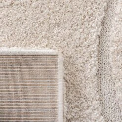 Loriana Loomed Rug - Safavieh 9 Loriana Loomed Rug - Safavieh -Home Decor Shop GUEST 4aff2a6a 8eda 4f6d b713 666570ba4f1b