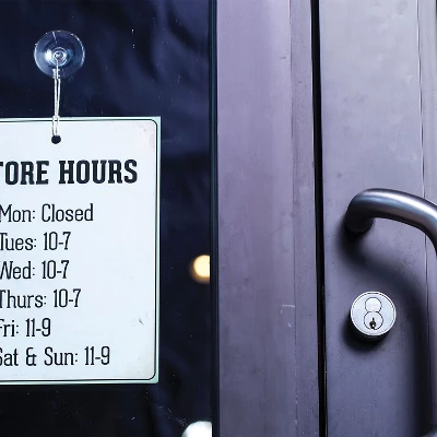 Deflect-O Superior Image Sign Holder 8.2 X 20011 8 Deflect-O Superior Image Sign Holder 8.2 X 20011 - Image 6