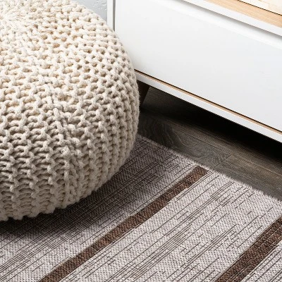 Colonia Berber Stripe Indoor/Outdoor Area Rug - JONATHAN Y 5 Colonia Berber Stripe Indoor/Outdoor Area Rug - JONATHAN Y - Image 3