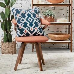 Carol & Frank 20" X 20" Reggie Indigo Easter Woven Throw Pillow