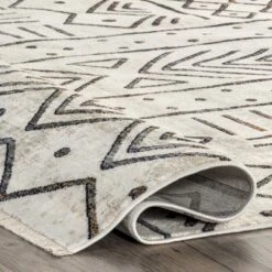 NuLOOM Kendra Bohemian Panel Fringe Area Rug -Home Decor Shop GUEST 8b5a2a6b e03c 4cbd 9921 2f79f9bd21f8