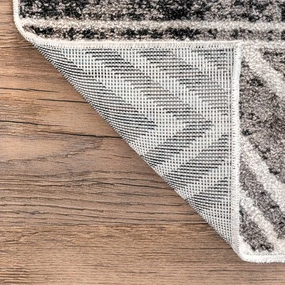 NuLOOM Lucci Machine Washable Aztec Area Rug 8 NuLOOM Lucci Machine Washable Aztec Area Rug - Image 6