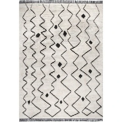 NuLOOM Mari Moroccan Soft Shag Fringe Area Rug 12 NuLOOM Mari Moroccan Soft Shag Fringe Area Rug - Image 10