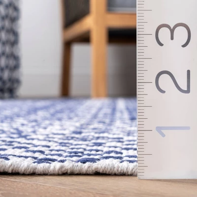 Hand Loomed Holcombe Area Rug Gray - NuLOOM 4 Hand Loomed Holcombe Area Rug Gray - NuLOOM - Image 2