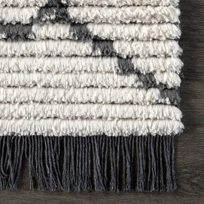 NuLOOM Mari Moroccan Soft Shag Fringe Area Rug 6 NuLOOM Mari Moroccan Soft Shag Fringe Area Rug - Image 4
