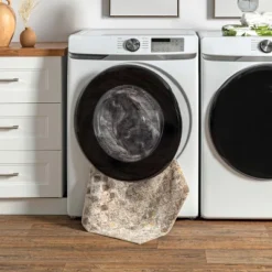 NuLOOM Lucci Machine Washable Aztec Area Rug 20 NuLOOM Lucci Machine Washable Aztec Area Rug -Home Decor Shop GUEST eca56fa4 c207 4724 b7ac 5e83a02187c2