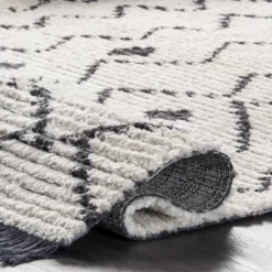 NuLOOM Mari Moroccan Soft Shag Fringe Area Rug 14 NuLOOM Mari Moroccan Soft Shag Fringe Area Rug -Home Decor Shop GUEST f9adb131 b249 4454 b2a4 b004ffc1d663