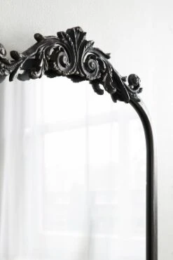 Kate And Laurel - Arendahl Traditional Arch Mirror With Shelf 17 Kate And Laurel - Arendahl Traditional Arch Mirror With Shelf -Home Decor Shop GUEST fb6e14e4 2751 4050 8222 45f51bac119f