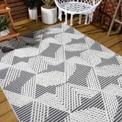 Jazz High-Low Pile Art Deco Geometric Indoor/Outdoor Area Rug - JONATHAN Y 16 Jazz High-Low Pile Art Deco Geometric Indoor/Outdoor Area Rug - JONATHAN Y -Home Decor Shop GUEST fe9af68a 50a7 488c bd2a e234f7b8faef